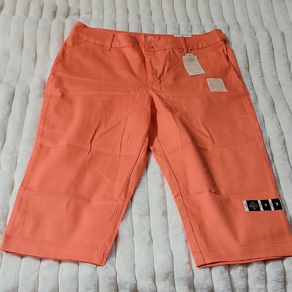 St. John's Bay Orange Capris Lightweight Casual Wear